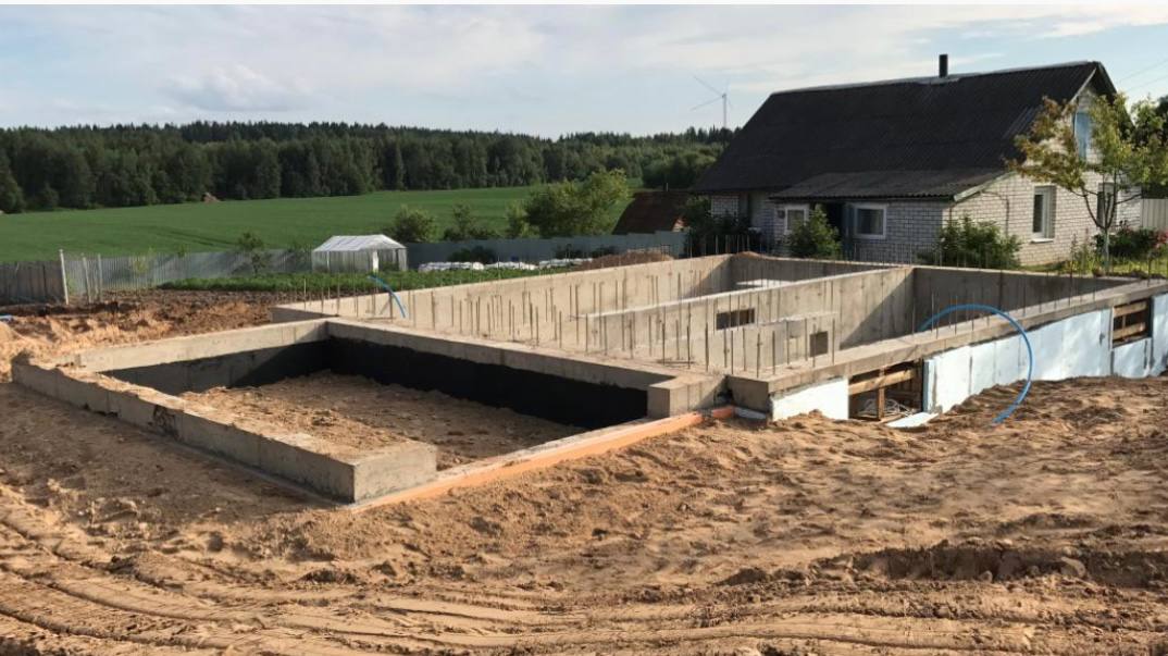 2.Цокольный этаж(подвал); устройство канализации в полу, устройство монолитной плиты